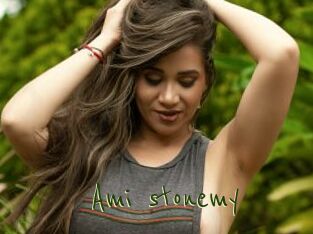Ami_stonemy