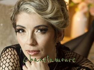 chanelamoure Question Coquine