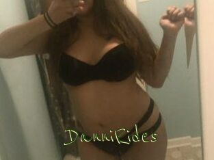 Danni_Rides