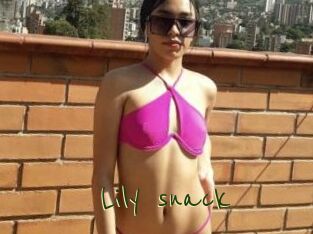 lily_snack Question Coquine