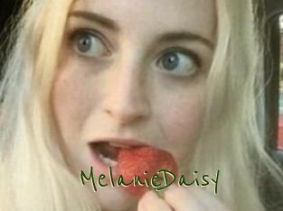 Melanie_Daisy