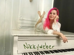 nikkyweber Question Coquine
