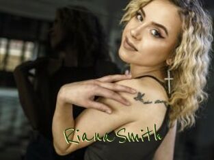 RianaSmith