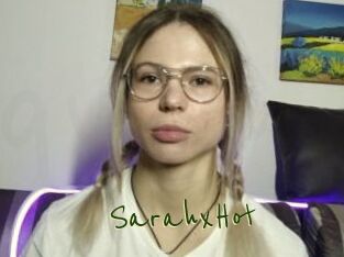 SarahxHot Question Coquine