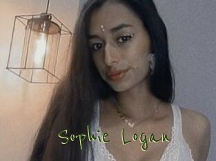 Sophie_Logan
